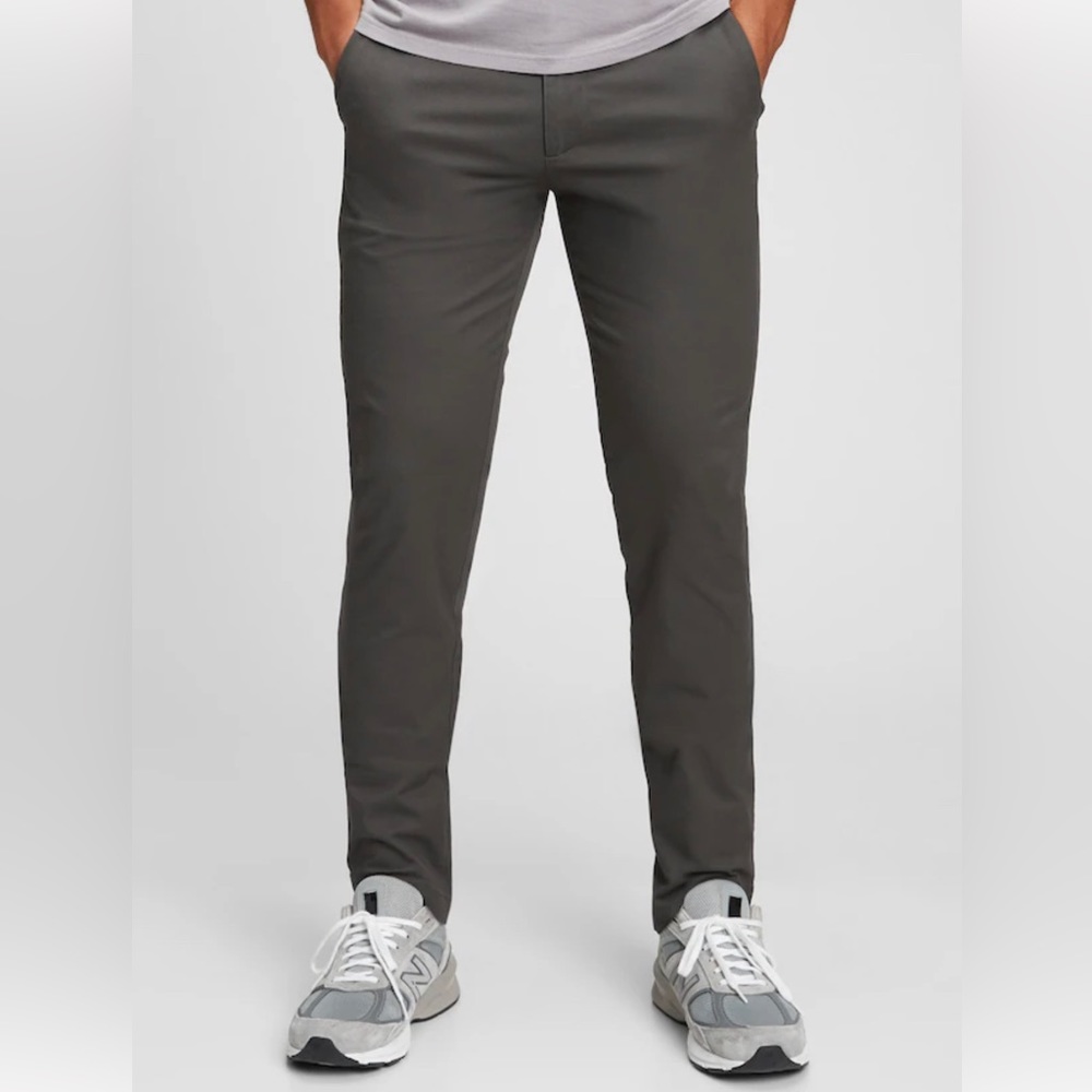Gap men’s Khakis in skinny fit
